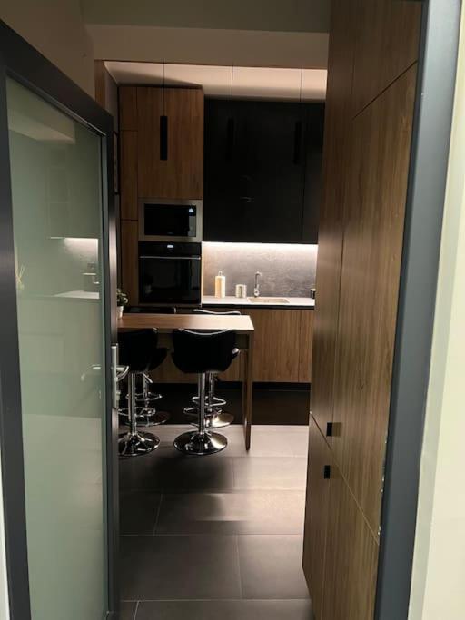 Ath Modern Homes - Luxury Apartment In The City Center Iasi Luaran gambar