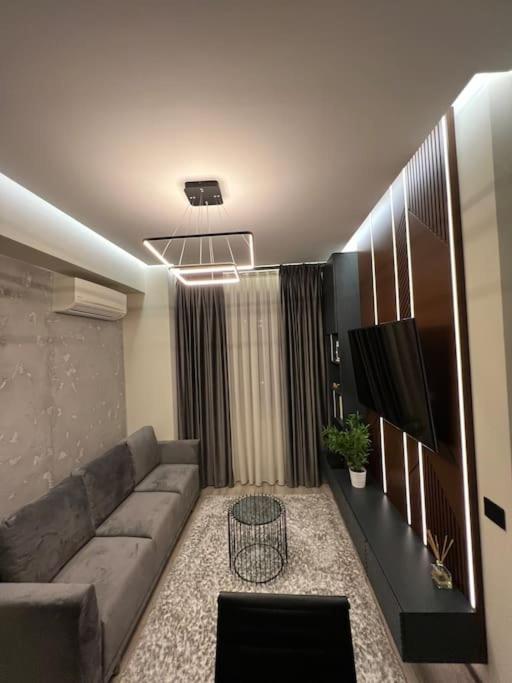 Ath Modern Homes - Luxury Apartment In The City Center Iasi Luaran gambar